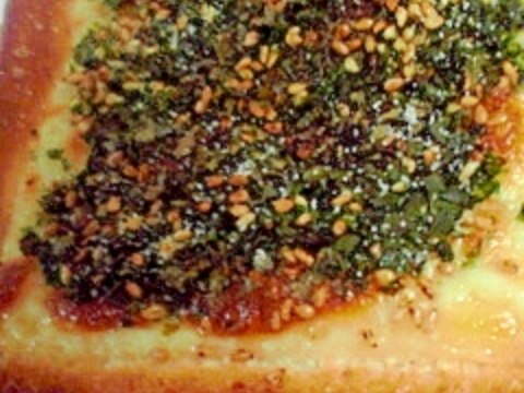 ゴマ青海苔チーズトースト